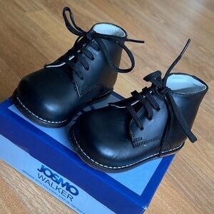 Josmo walking shoes